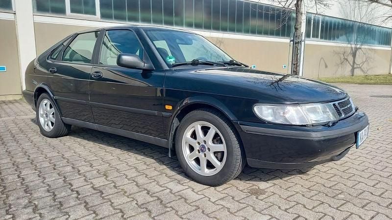 Gebraucht Saab 900 131 PS (96 kW) 1997 Schwarz Limousine