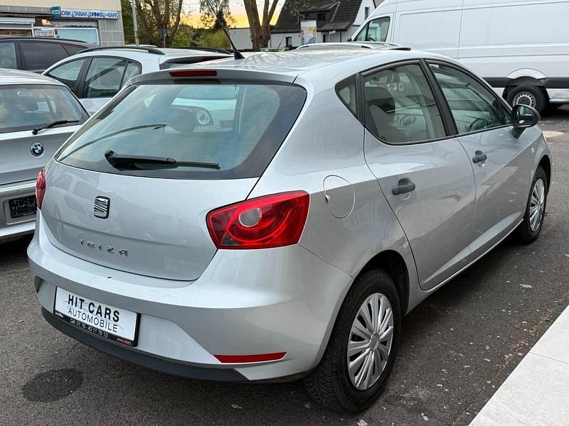 Second-hand Seat Ibiza Reference 69 CP (50 kW) 2012 Argintiu Berlinǎ