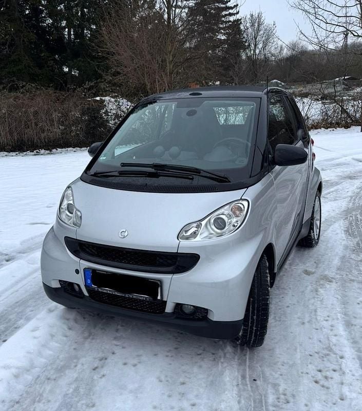 Silber Gebraucht 2011 Smart ForTwo Cabrio Passion Cabrio | 5.850 € (Guter Preis) - Bild 1/4