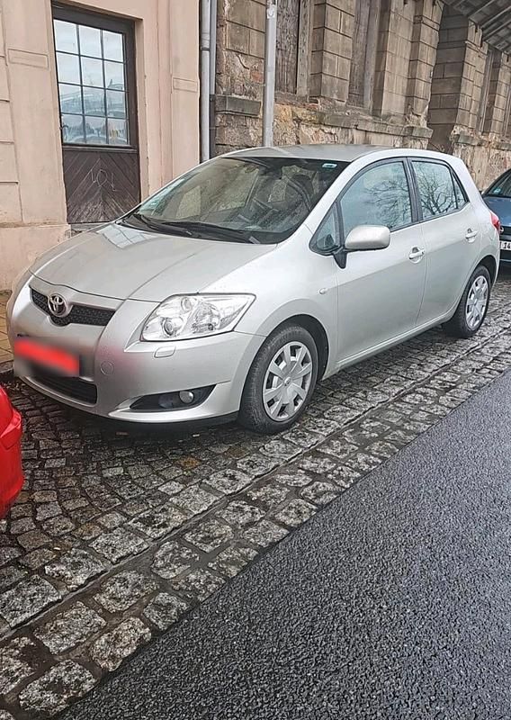 Gebraucht Toyota Auris 126 PS (92 kW) 2008 Beige Kleinwagen