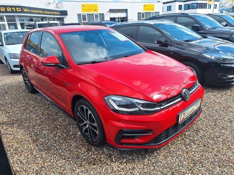 Gebraucht VW Golf VII R-line 116 PS (85 kW) 2020 Rot Limousine