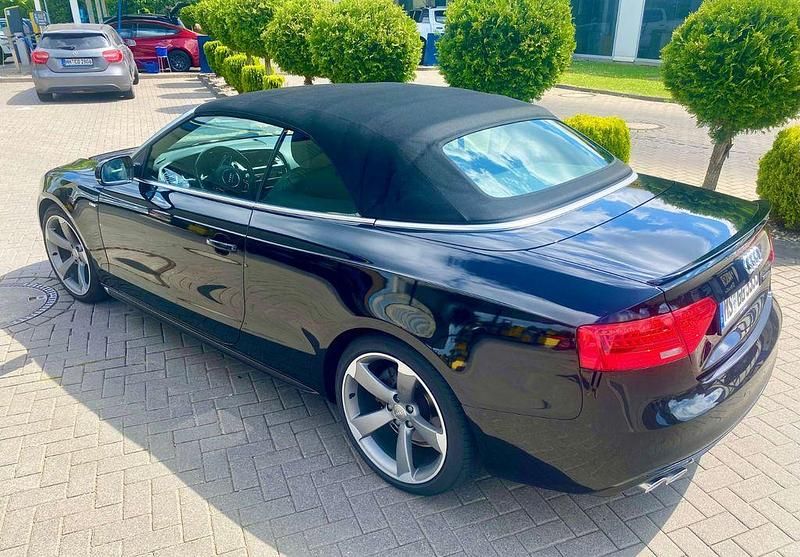 Gebraucht Audi A5 Cabriolet S-Line 150 PS (110 kW) 2016 Schwarz Cabrio