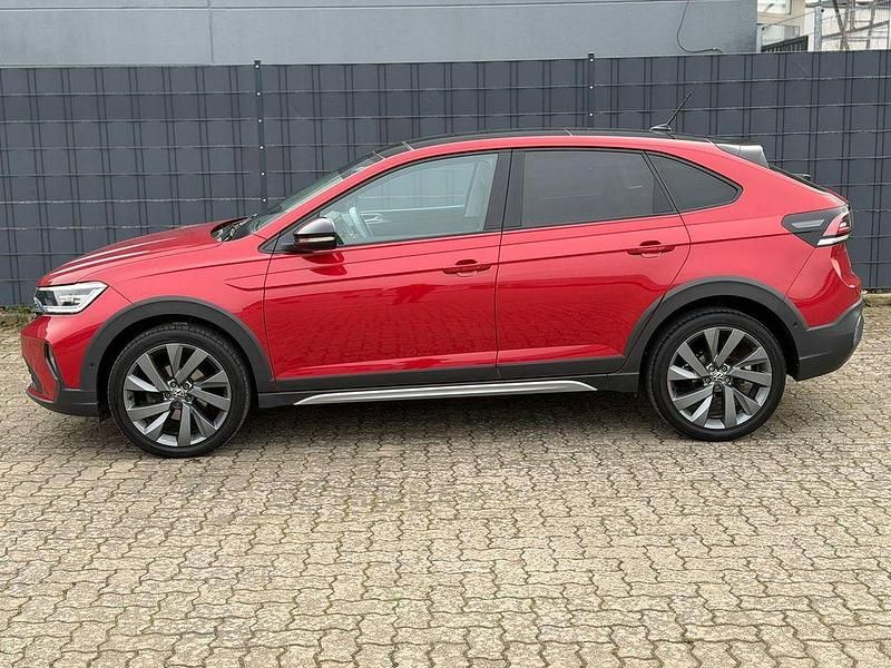 Gebraucht VW Taigo 150 PS (110 kW) 2022 Rot SUV