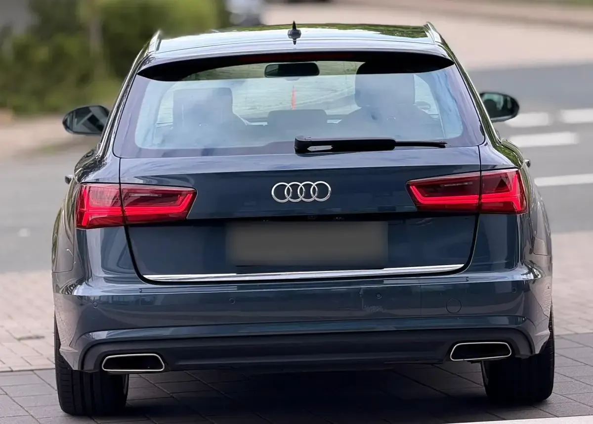 Gebraucht Audi A6 218 PS (160 kW) 2015 Grau Kombi