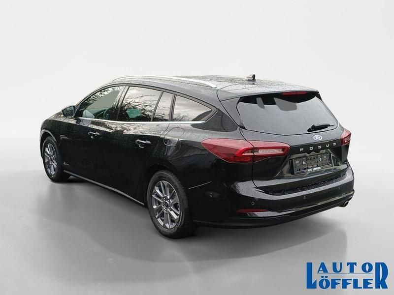Neu Ford Focus Titanium X 155 PS (114 kW) 2025 Schwarz Limousine