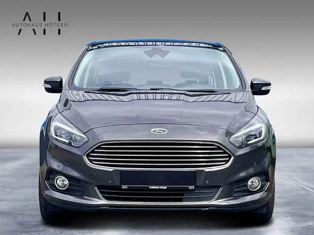 Gebraucht Ford S-MAX Titanium 209 PS (153 kW) 2016 Grau Van / Kleinbus