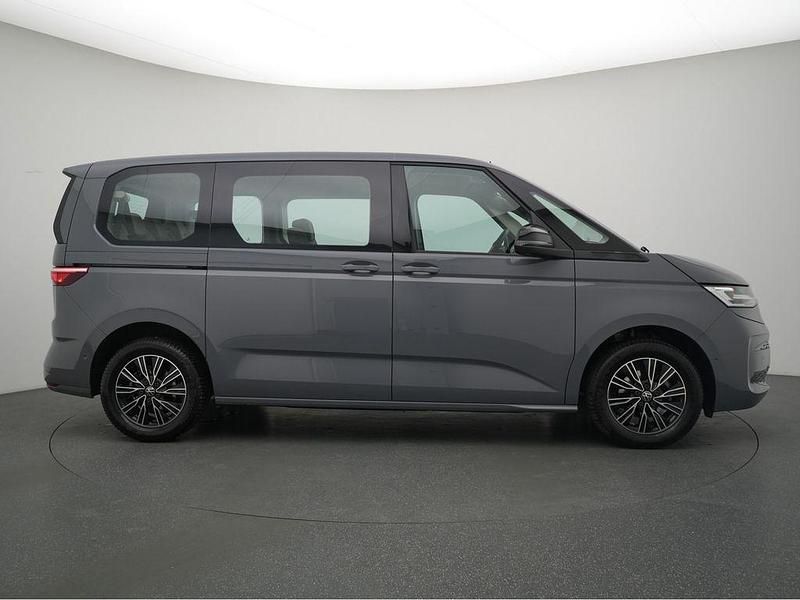 Gebraucht VW Multivan Basis 150 PS (110 kW) 2025 Pure grey Van