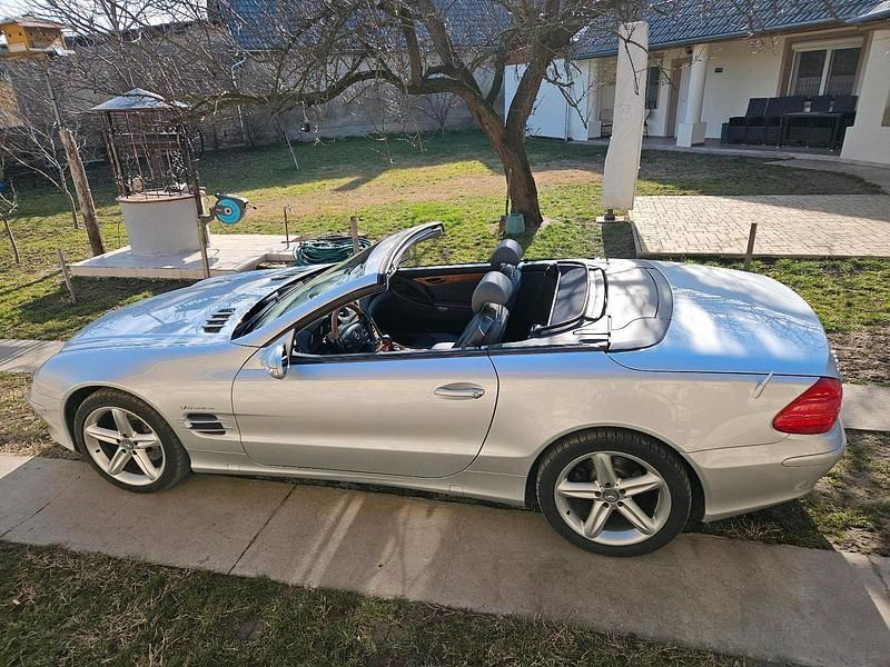 Silber Gebraucht 2002 Mercedes SL500 Cabrio | 27.000 € - Bild 1/4