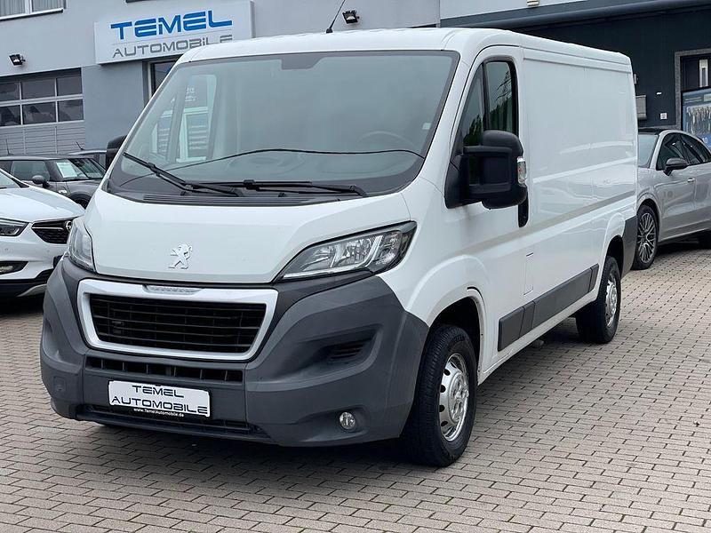 Weiß Gebraucht 2015 Peugeot Boxer Van | 10.999 € (Fairer Preis) - Bild 1/4