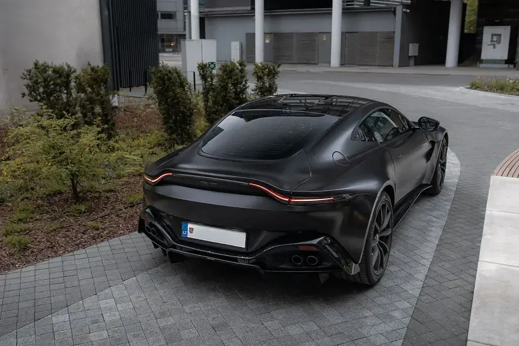 Gebraucht Aston Martin V8 Vantage 510 PS (375 kW) 2020 Schwarz