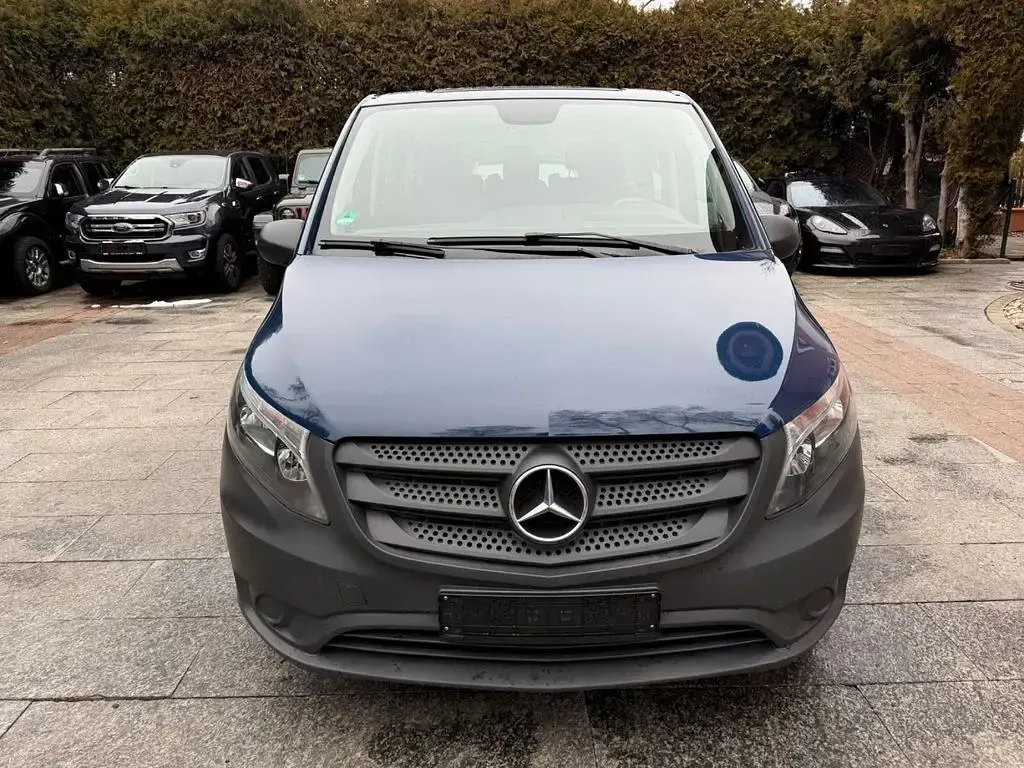 Gebraucht Mercedes Vito 136 PS (100 kW) 2022 Blau Van