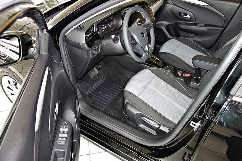 Neu Opel Corsa 101 PS (74 kW) 2025 Schwarz Limousine