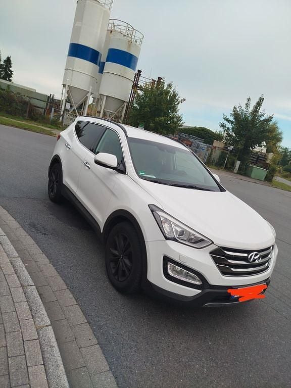 Weiß Gebraucht 2015 Hyundai Santa Fe Premium SUV | 10.500 € (Guter Preis) - Bild 1/4