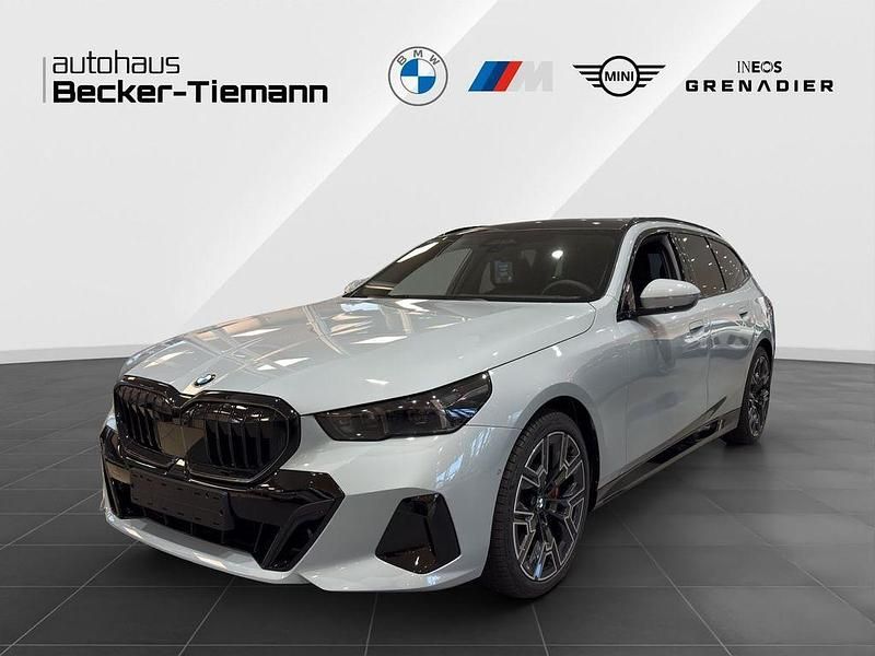 Neu BMW 540 Exclusive 286 PS (210 kW) 2025 Grau Limousine