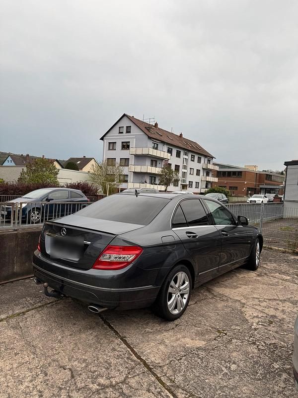 Gebraucht Mercedes C280 230 PS (169 kW) 2008 Grau Limousine