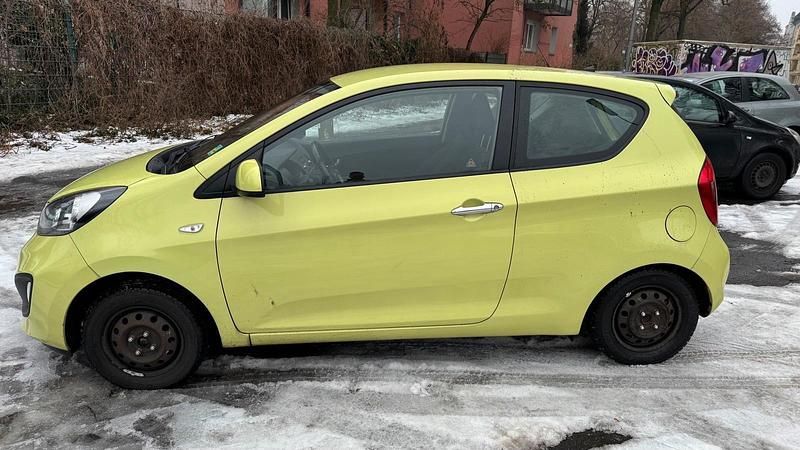 Gebraucht Kia Picanto 69 PS (50 kW) 2014 Grün Kleinwagen