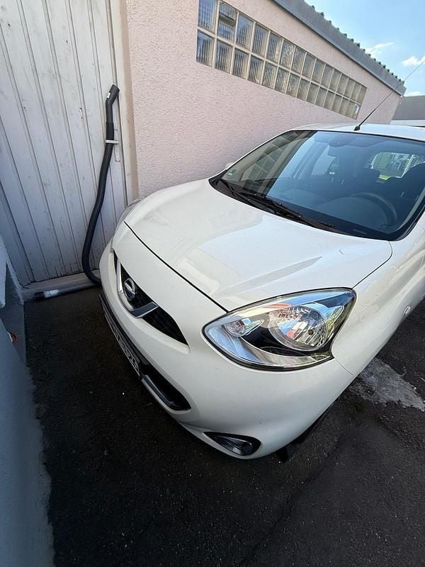 Weiß Gebraucht 2014 Nissan Micra Kleinwagen | 8.400 € (Fairer Preis) - Bild 1/4