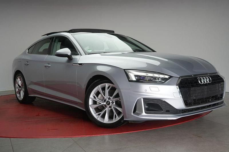 Silber Gebraucht 2021 Audi A5 Advanced Coupé | 29.990 € (Fairer Preis) - Bild 1/4