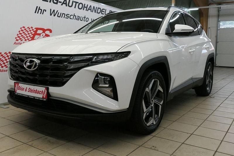 Polar white / sol Gebraucht 2022 Hyundai Tucson SUV | 26.774 € (Fairer Preis) - Bild 1/4