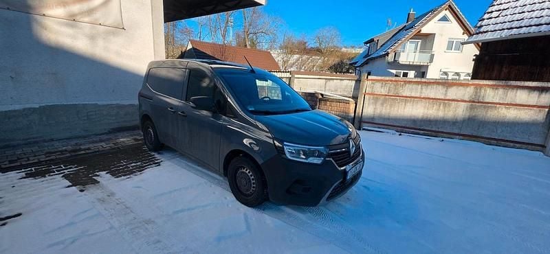 Grau Gebraucht 2023 Renault Kangoo | 11.234 € - Bild 1/4