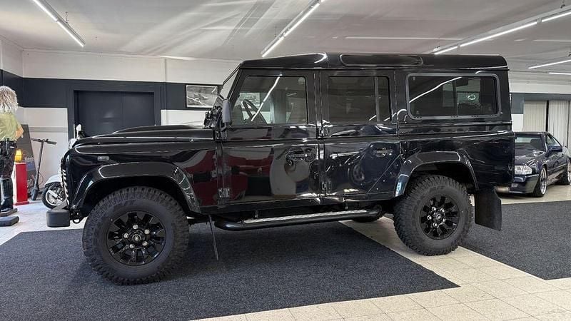 Gebraucht Land Rover Defender SE 122 PS (89 kW) 2016 Schwarz SUV