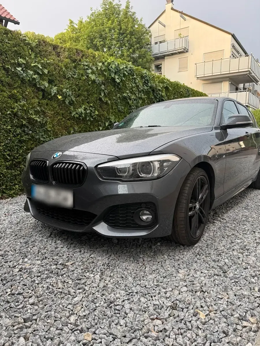 Gebraucht BMW 120 M Sport 184 PS (135 kW) 2018 Grau Kleinwagen