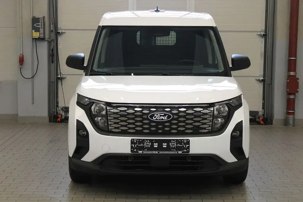 Neu Ford Transit Trend 100 kW (136 PS) 2026 Weiß Pickup