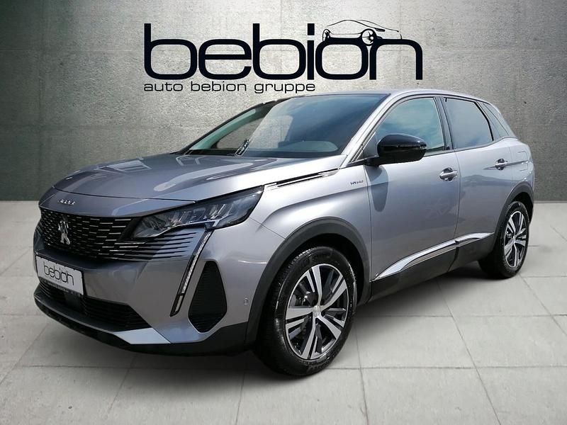 Gebraucht Peugeot 3008 Allure 224 PS (164 kW) 2022 Metfa artense silber Limousine