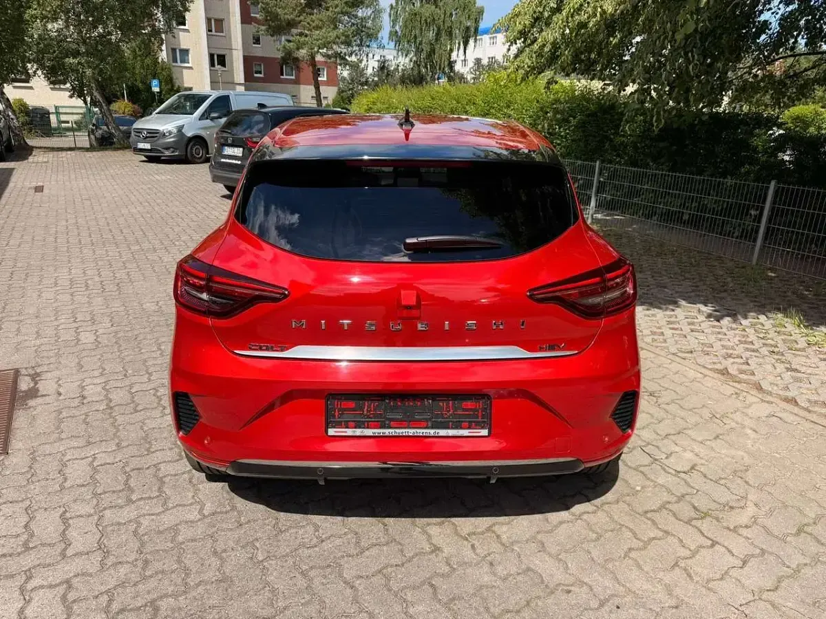 Gebraucht Mitsubishi Colt Edition 94 PS (69 kW) 2024 Aurorarot mertallic Kleinwagen