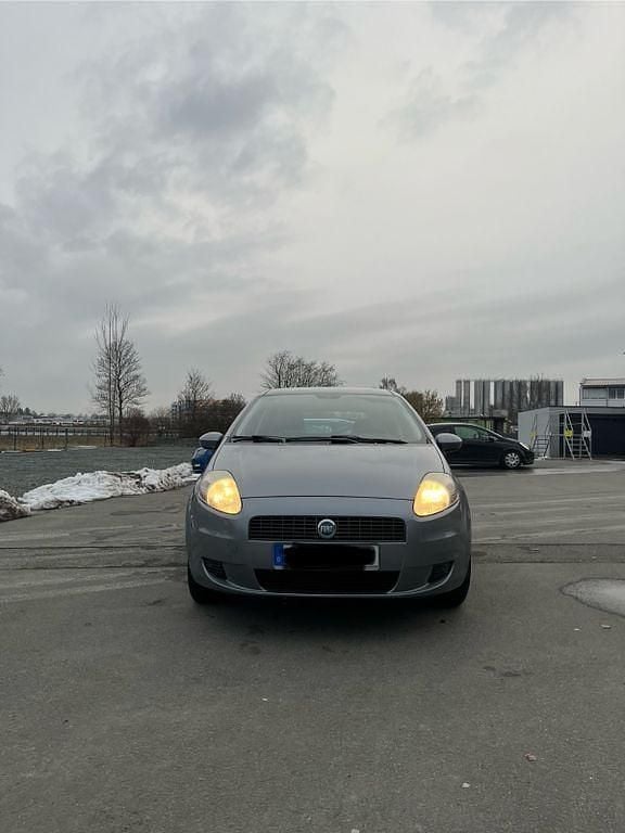 Gebraucht Fiat Grande Punto Active 65 PS (47 kW) 2006 Blau Kleinwagen