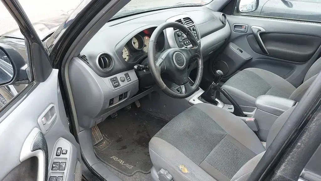 Gebraucht Toyota RAV4 116 PS (85 kW) 2002 Schwarz SUV