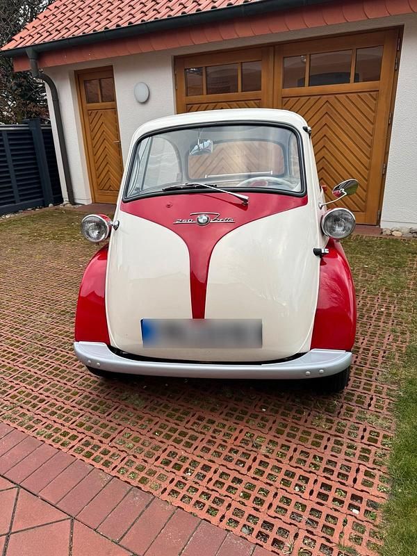 Weiß Gebraucht 1957 BMW Isetta 250 Coupé | 21.900 € - Bild 1/4