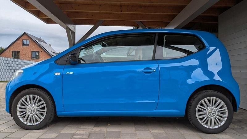 Gebraucht VW up! Cup 68 PS (50 kW) 2014 Blau Kleinwagen