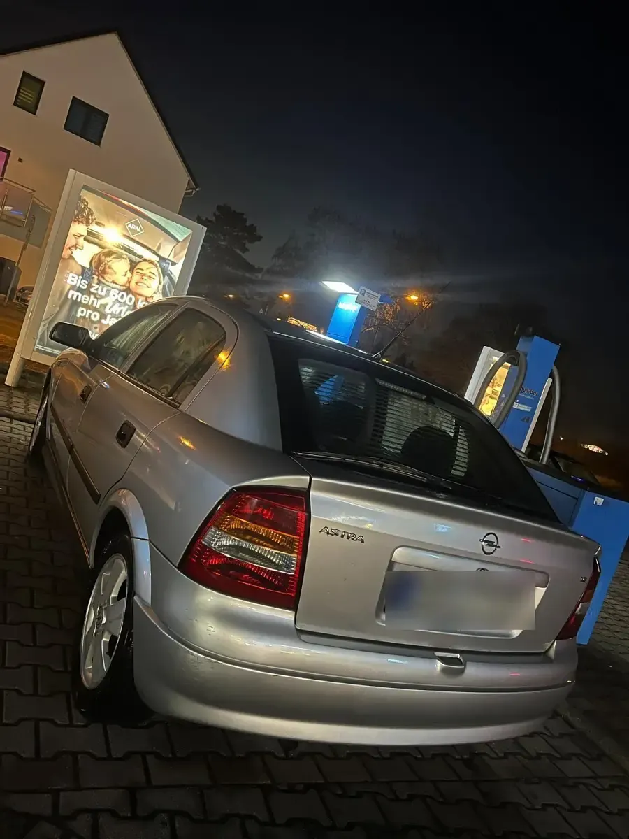 Usata Opel Astra 84 CV (61 kW) 2002 Grigio Utilitaria