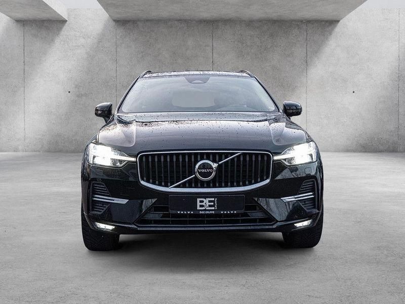 Gebraucht Volvo XC60 Core 197 PS (144 kW) 2022 Schwarz SUV