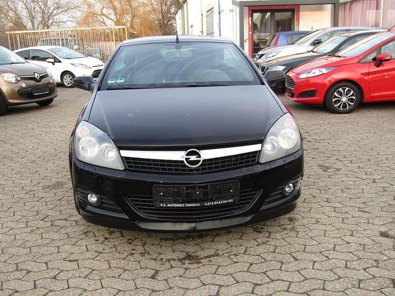 Gebraucht Opel Astra Cabriolet Cosmo 140 PS (102 kW) 2006 Schwarz Cabrio