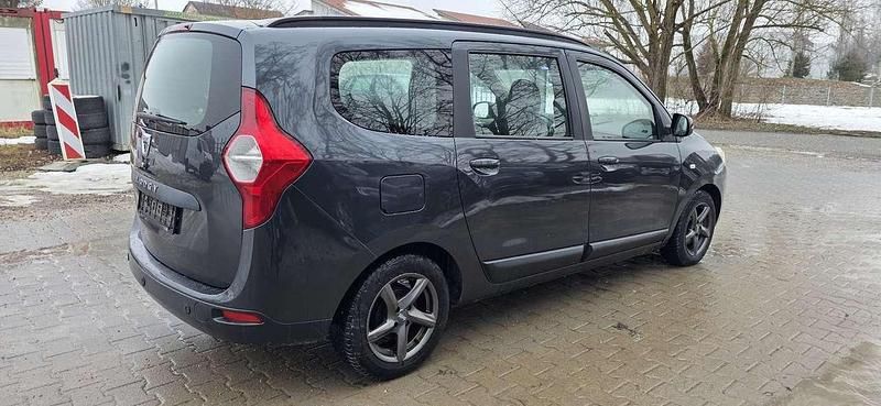 Gebraucht Dacia Lodgy Basis 83 PS (61 kW) 2012 Blau Van / Kleinbus