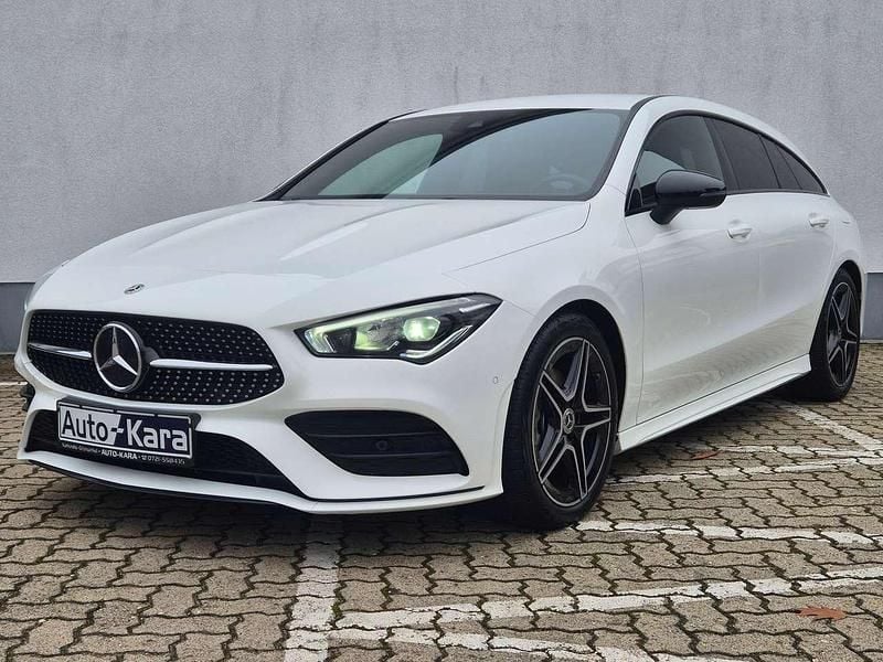 Polarweiss Gebraucht 2021 Mercedes CLA200 Kombi | 23.990 € (Fairer Preis) - Bild 1/4
