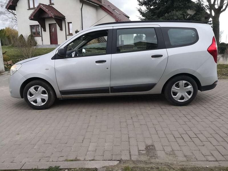 Gebraucht Dacia Lodgy Lauréate 83 PS (61 kW) 2014 Silber Van / Kleinbus