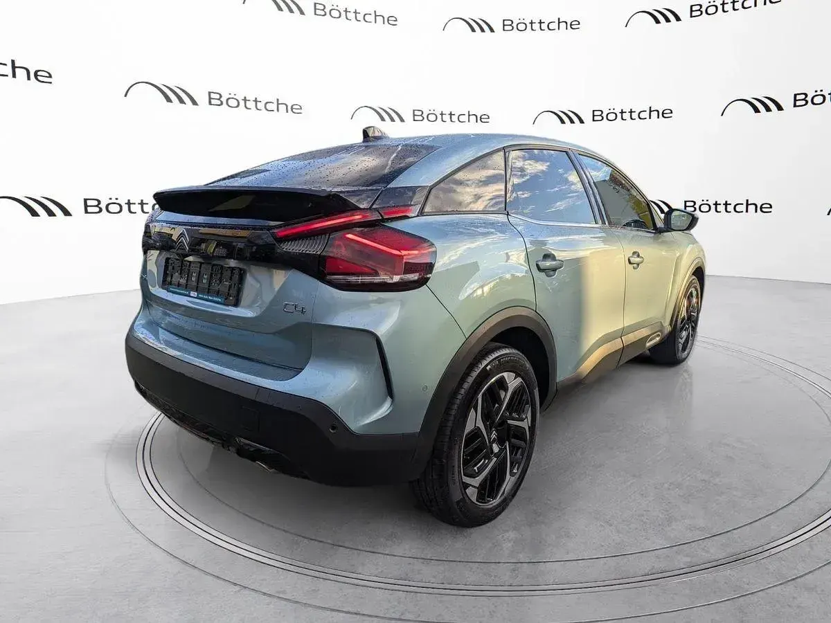 Gebraucht Citroën C4 PureTech 131 PS (96 kW) 2023 Lackierung olbia blau/typ aussenverkleidung metalliclackierung Limousine