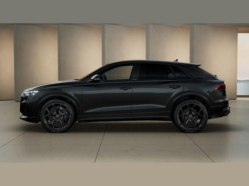 Neu Audi RS Q8 Performance 640 PS (470 kW) 2025 Schwarz SUV