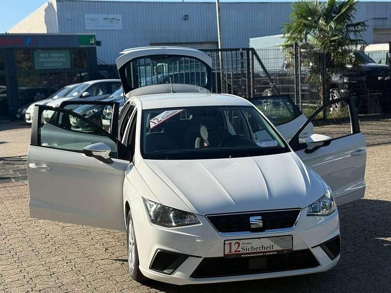 White candy Gebraucht 2019 Seat Ibiza Style Limousine | 8.900 € (Guter Preis) - Bild 1/4