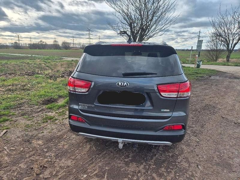 Gebraucht Kia Sorento Vision 200 PS (147 kW) 2016 Grau SUV