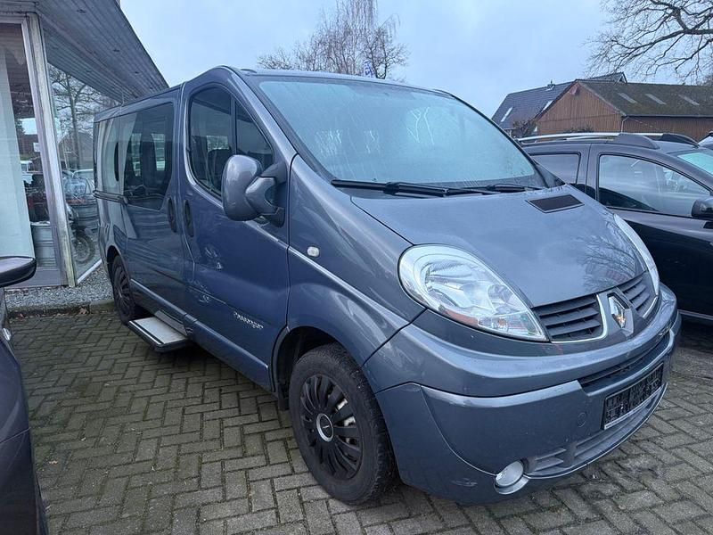 Gebraucht Renault Trafic 114 PS (83 kW) 2015 Grau Van / Kleinbus