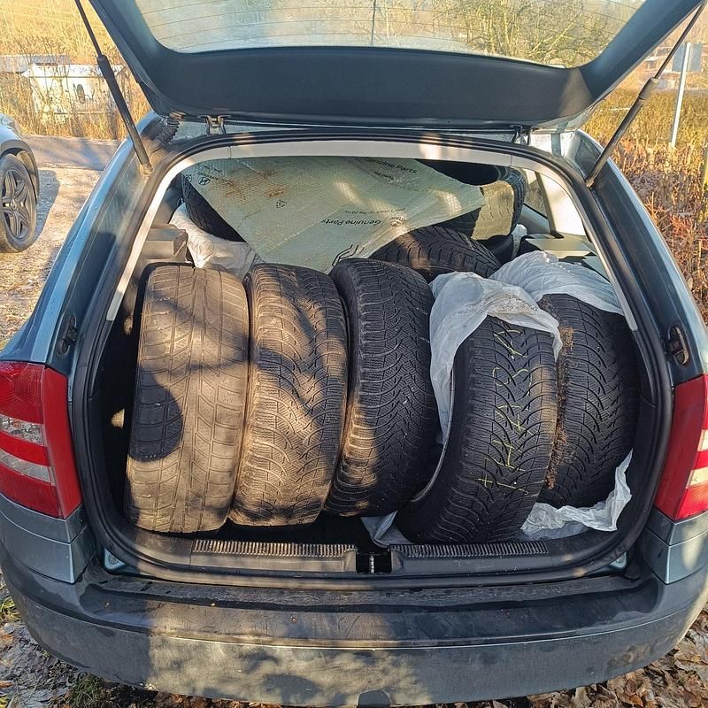 Gebraucht Skoda Octavia 105 PS (77 kW) 2008 Blau Kombi