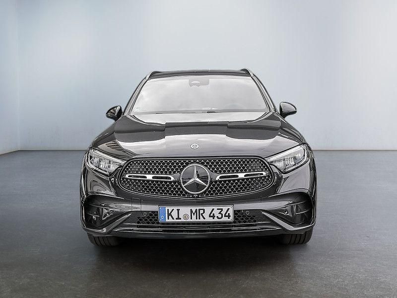 Gebraucht Mercedes GLC220 AMG 197 PS (144 kW) 2025 Grau SUV