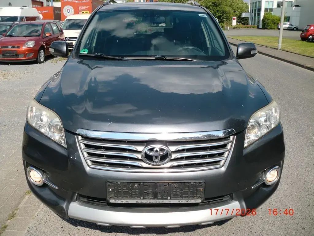 Gebraucht Toyota RAV4 Executive 177 PS (130 kW) 2010 Grau SUV