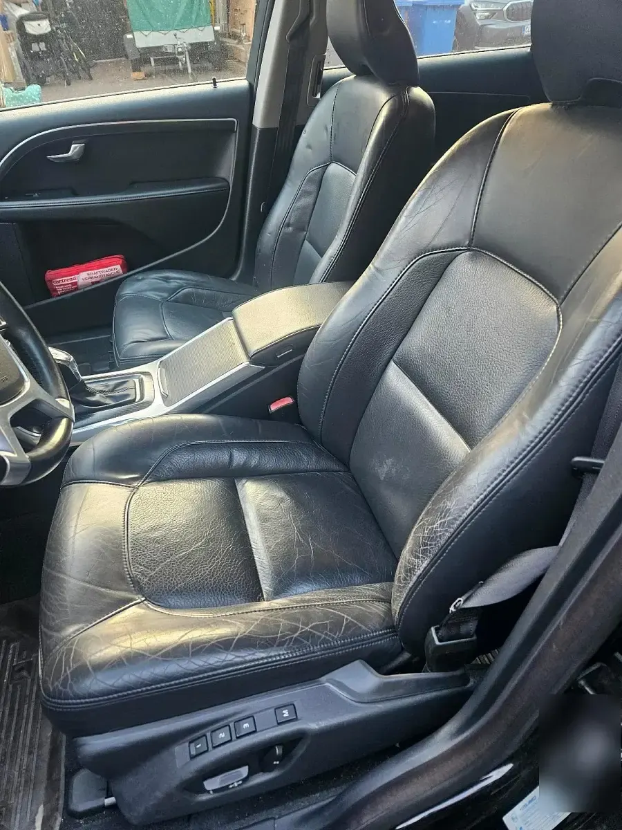 Gebraucht Volvo V70 212 PS (155 kW) 2012 Schwarz Kombi