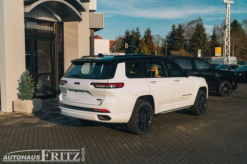 Neu Jeep Cherokee 296 PS (217 kW) 2026 Weiß SUV