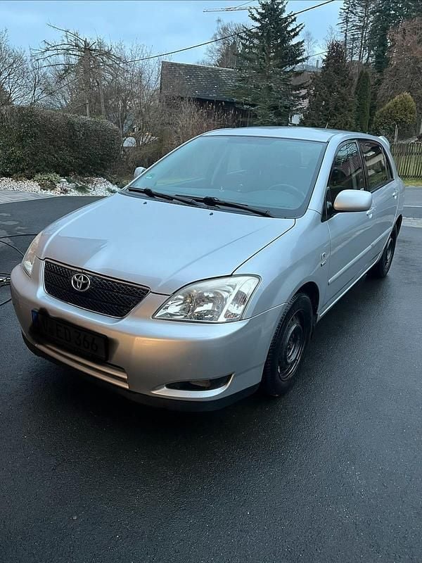 Silber Gebraucht 2003 Toyota Corolla Kleinwagen | 2.890 € (Fairer Preis) - Bild 1/4